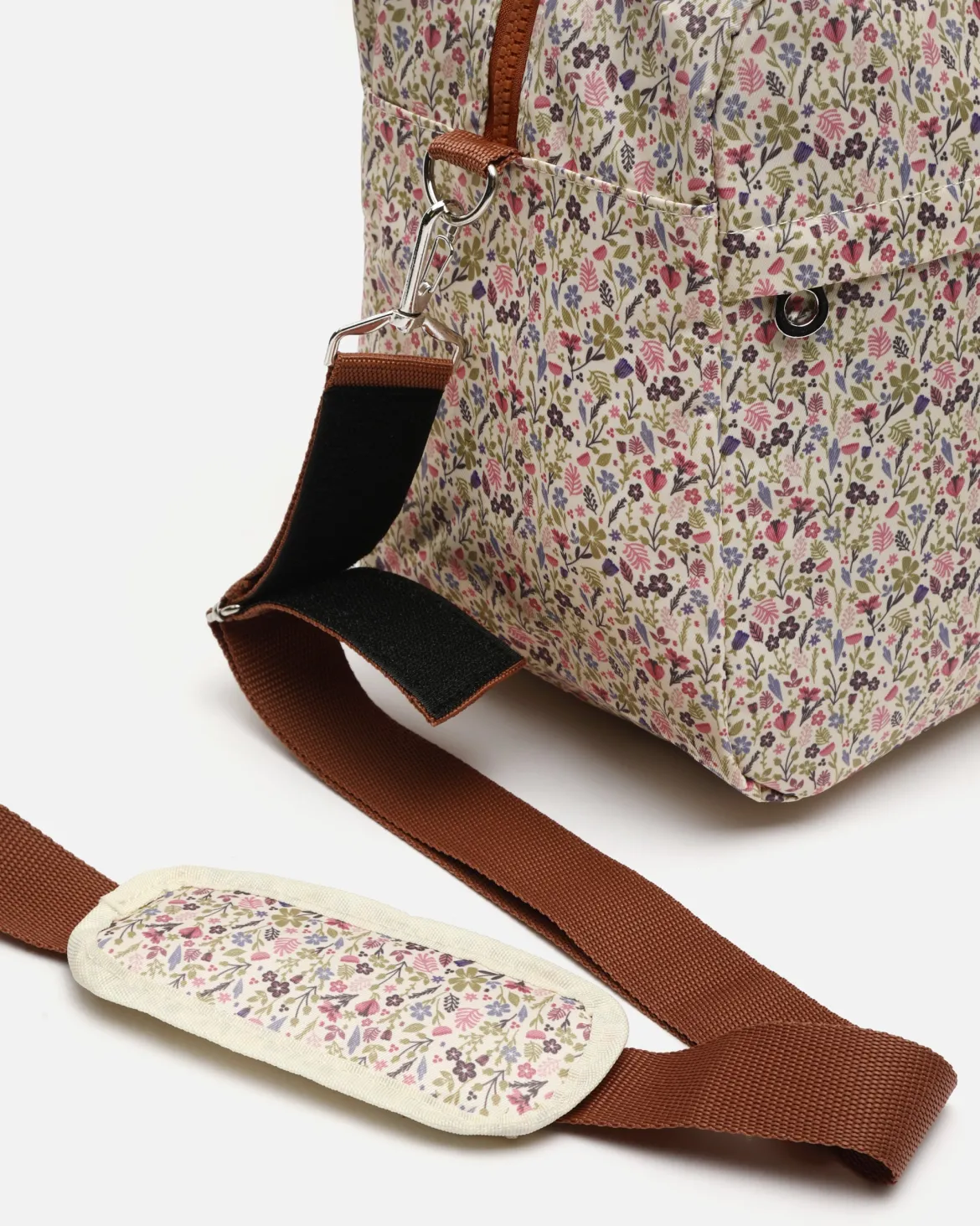 Bolsa fin de semana estampado con bandolera extraíble