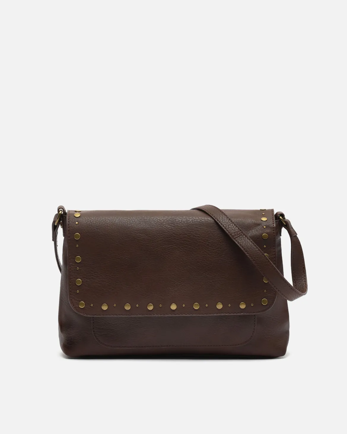 Bolso bandolera con detalles metálicos
