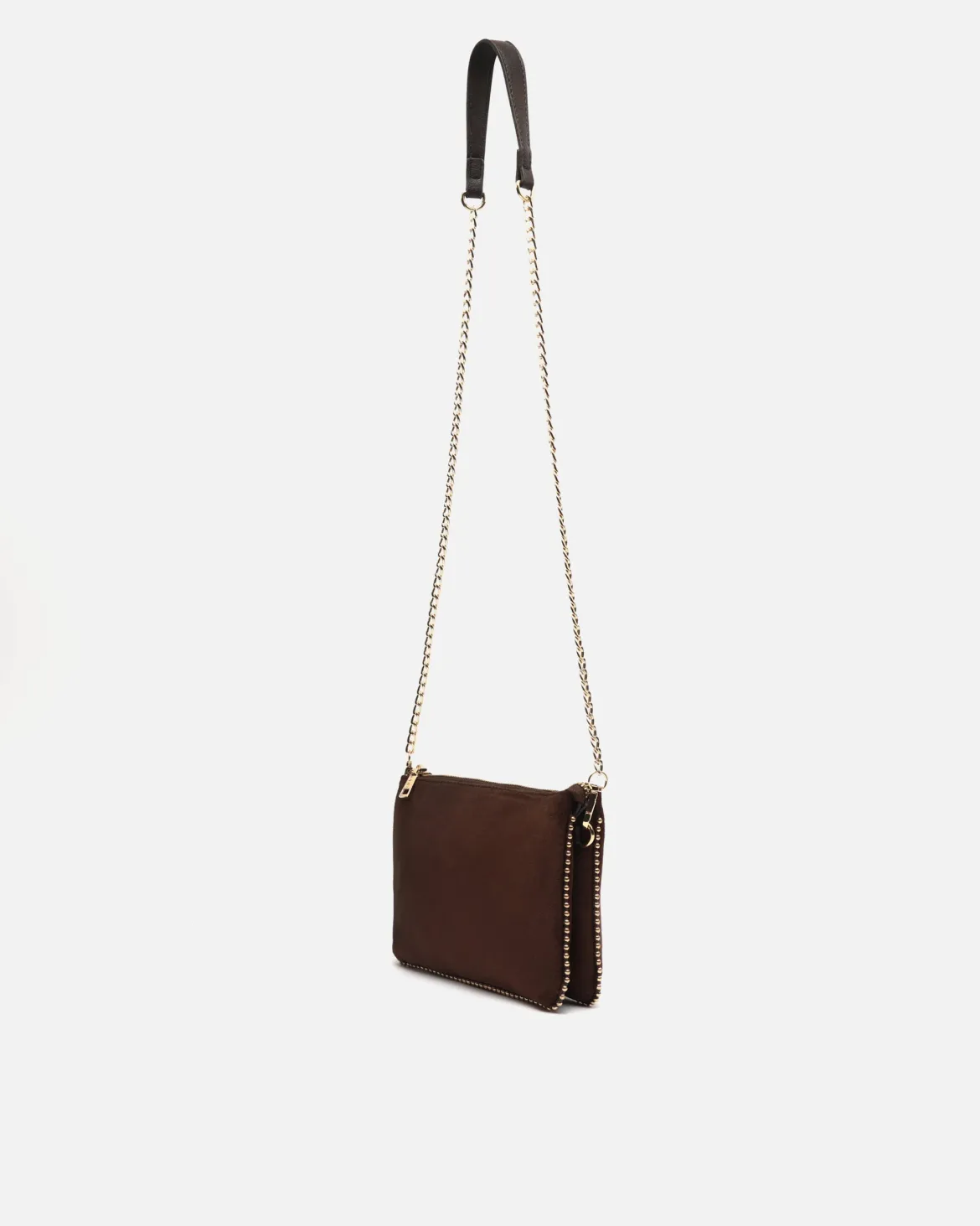 Bolso bandolera efecto ante y con detalles metálicos