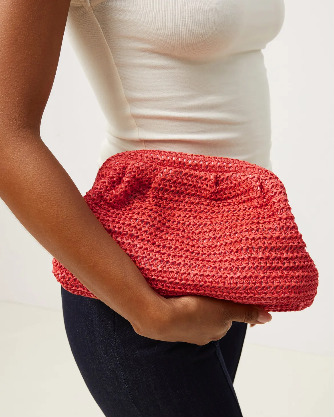 Bolso bandolera efecto rafia