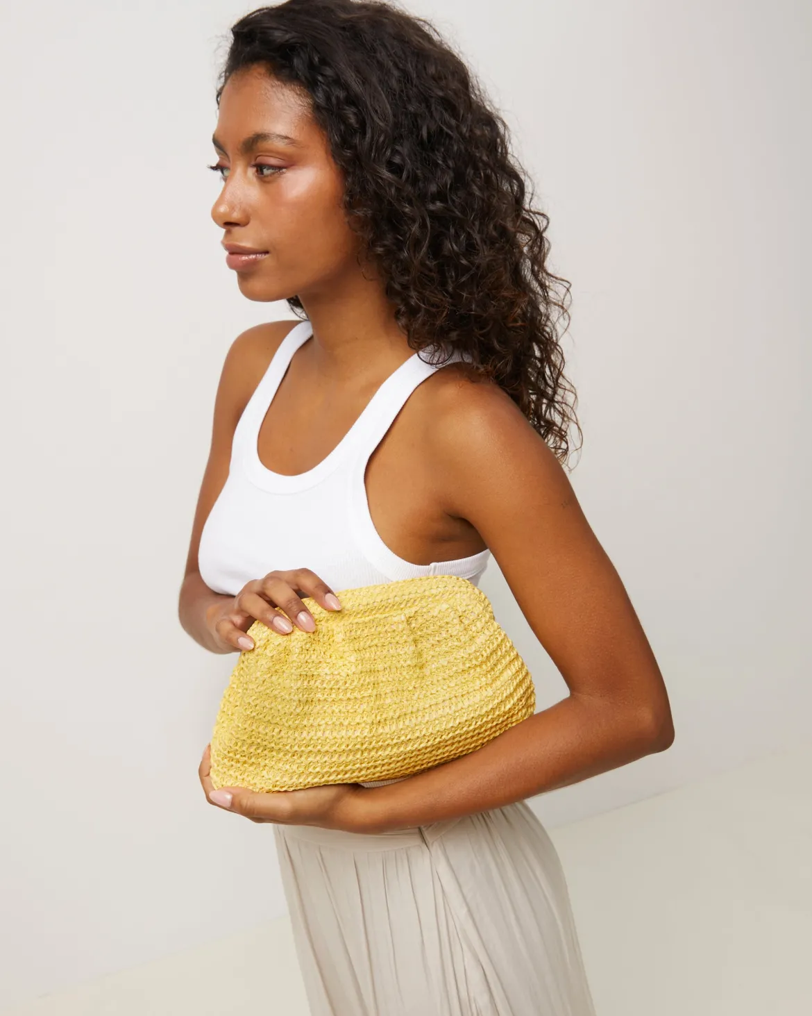 Bolso bandolera efecto rafia