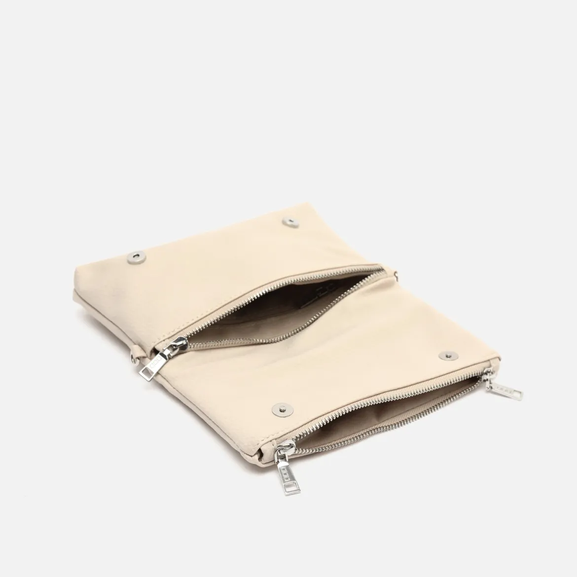 Bolso bandolera pequeño con solapa