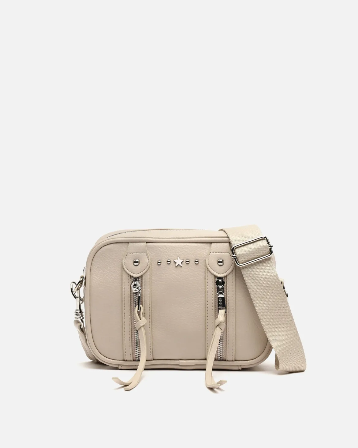 Bolso bandolera pequeño con detalles metálicos