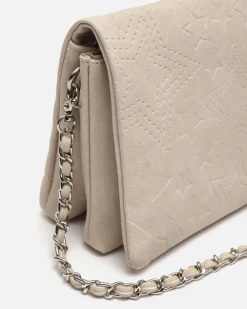 Bolso bandolera pequeño con solapa y grabado de estrellas