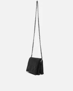Bolso bandolera pequeño con solapa y grabado de estrellas