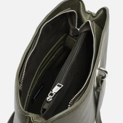Bolso bandolera pequeño con detalles metálicos