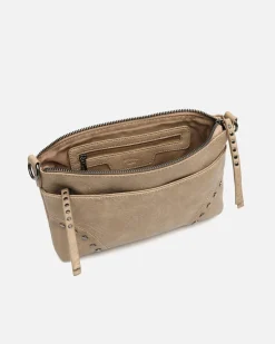 Bolso bandolera pequeño con detalles metálicos