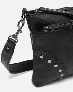 Bolso bandolera pequeño con detalles metálicos