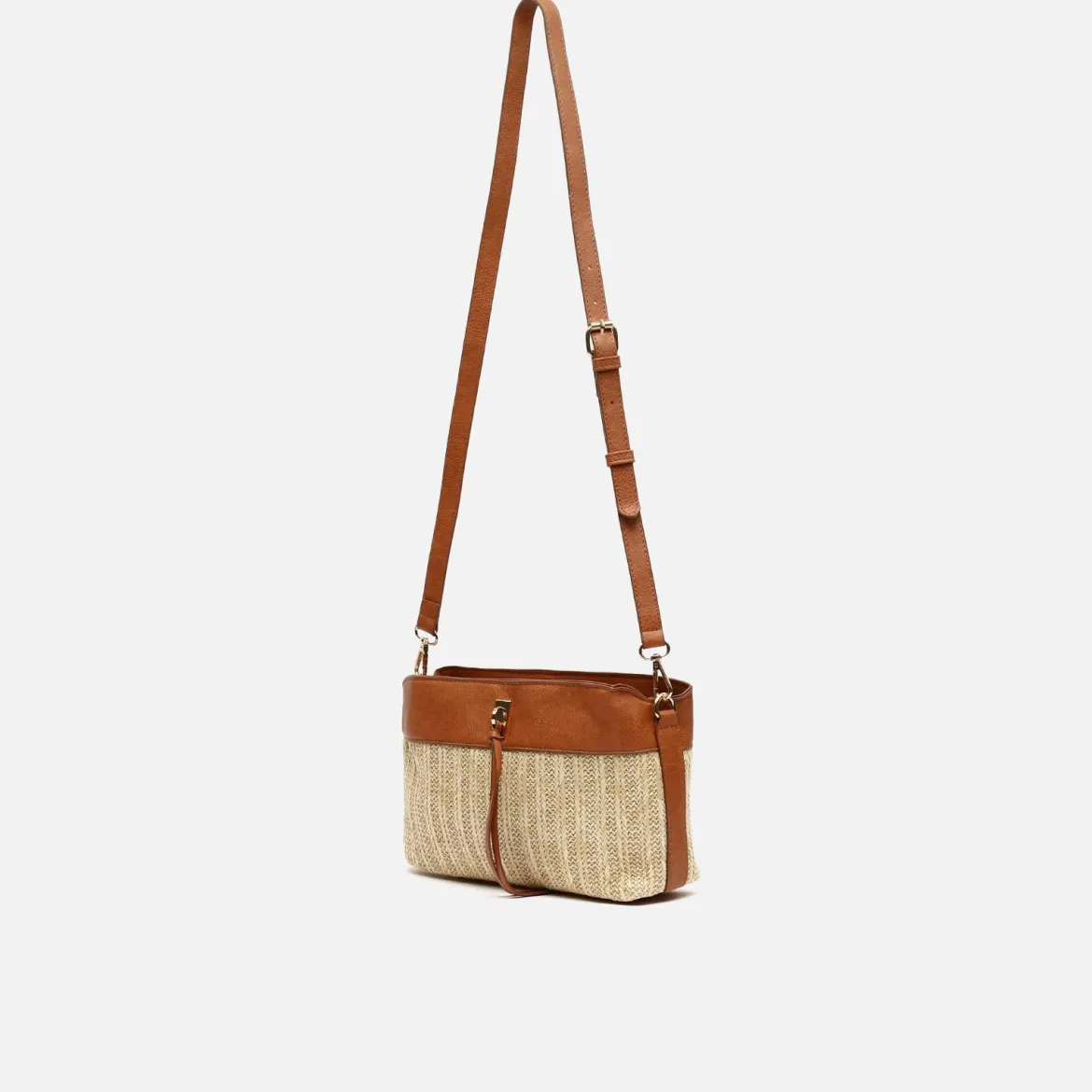 Bolso bandolera pequeño efecto rafia
