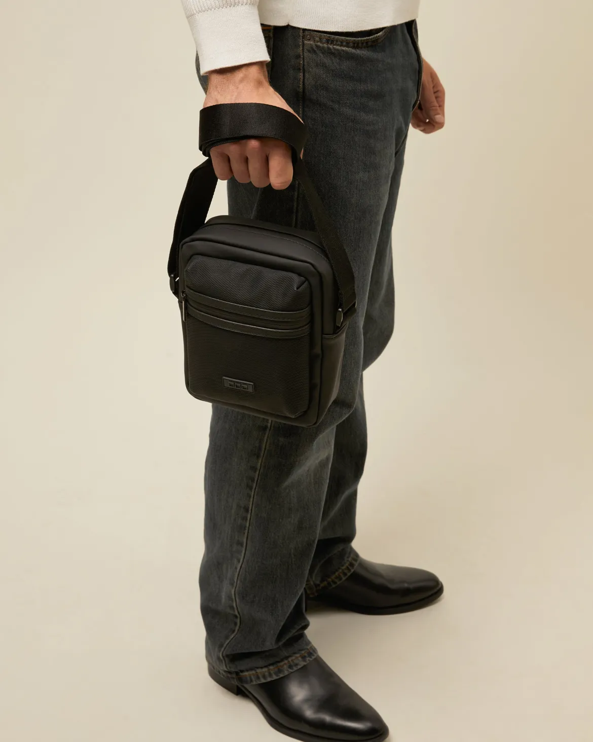 Bolso bandolera pequeño en nylon