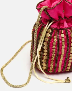 Bolso de fiesta con abalorios