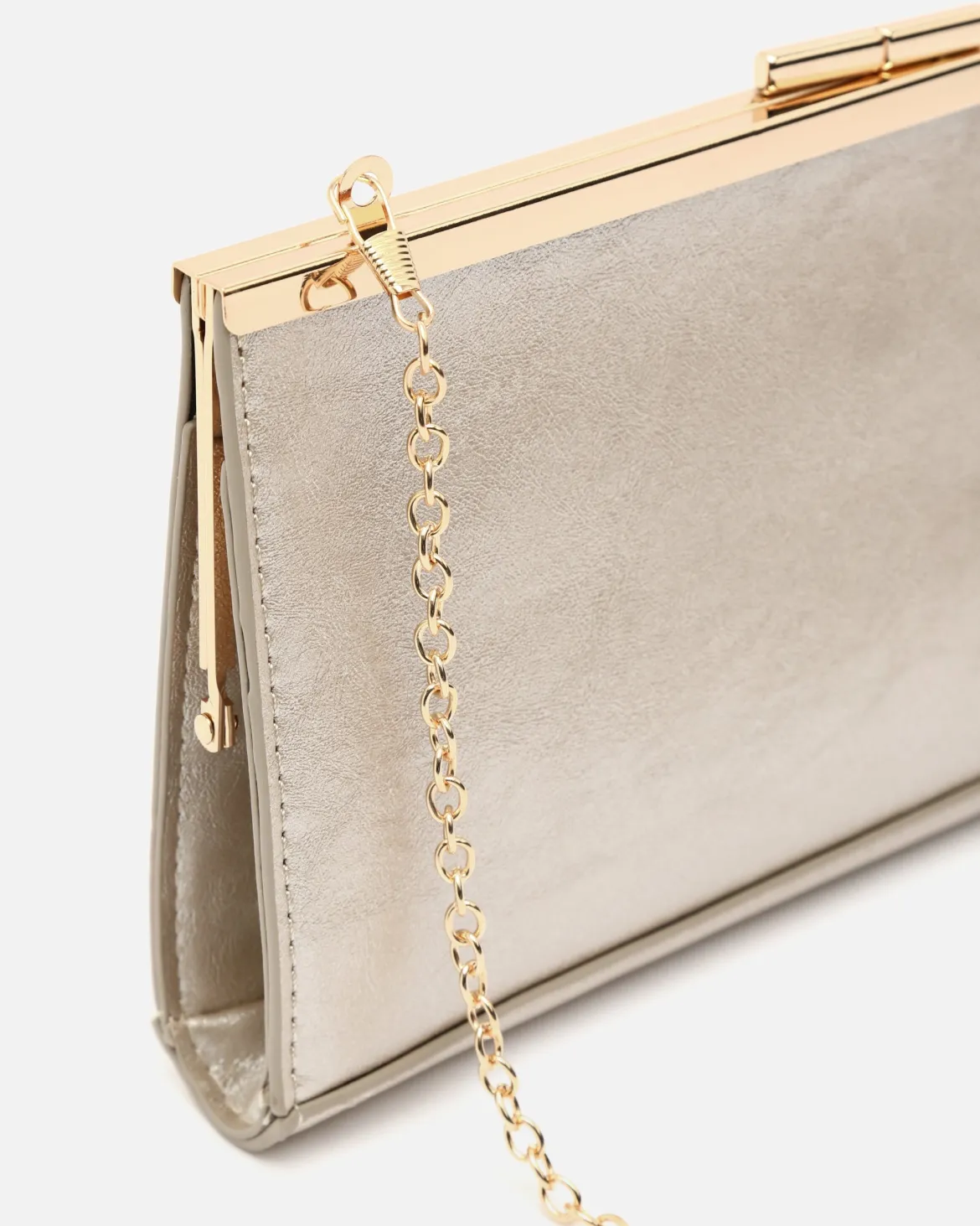 Bolso de fiesta pequeño con asa bandolera de cadena
