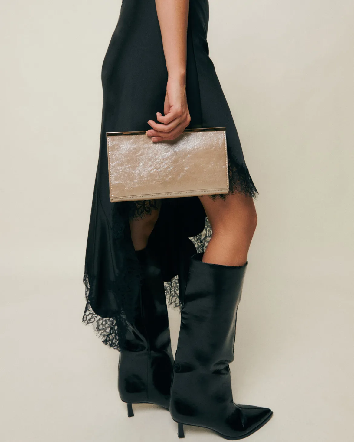 Bolso de fiesta pequeño con asa bandolera de cadena
