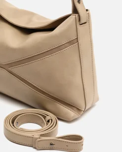 Bolso de hombro con asa bandolera extraíble