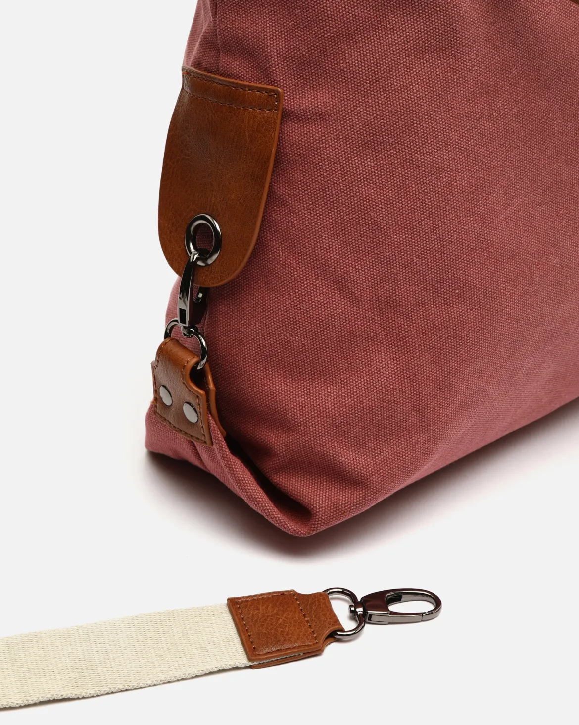 Bolso de hombro con asa bandolera extraíble