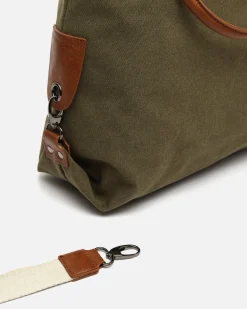 Bolso de hombro con asa bandolera extraíble