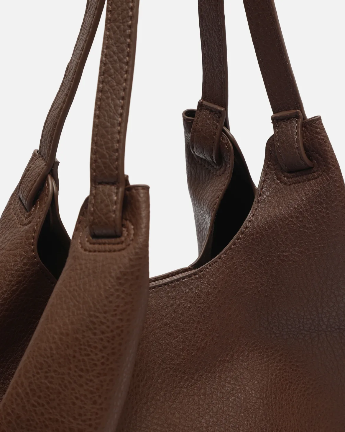 Bolso de hombro con bolsa en el interior