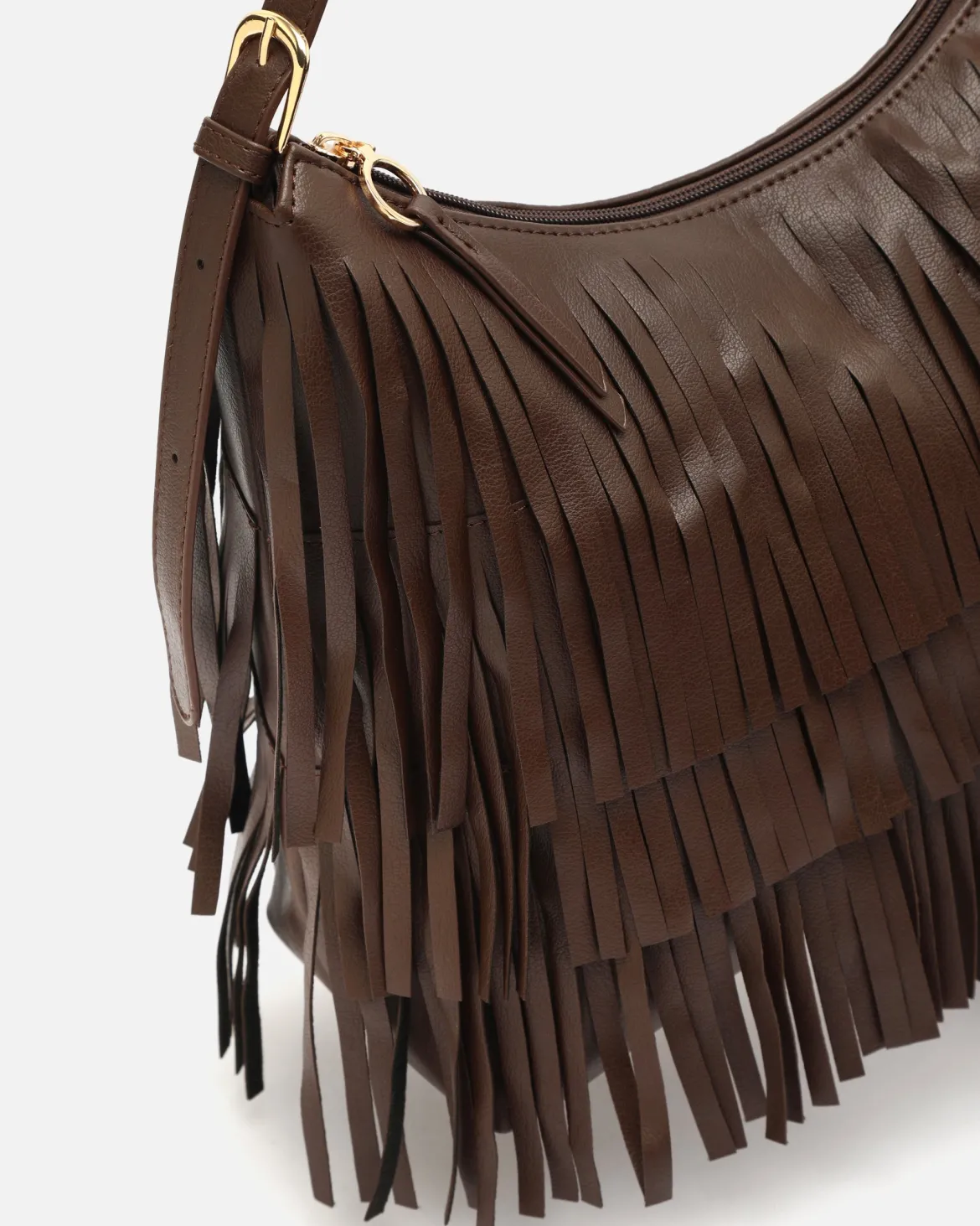 Bolso de hombro con flecos