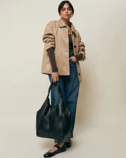 Bolso de hombro con neceser extraíble