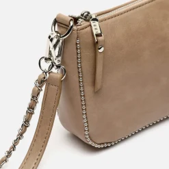 Bolso de hombro pequeño con asa bandolera y detalles metálicos