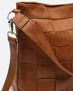 Bolso de hombro trenzado con bandolera extraíble