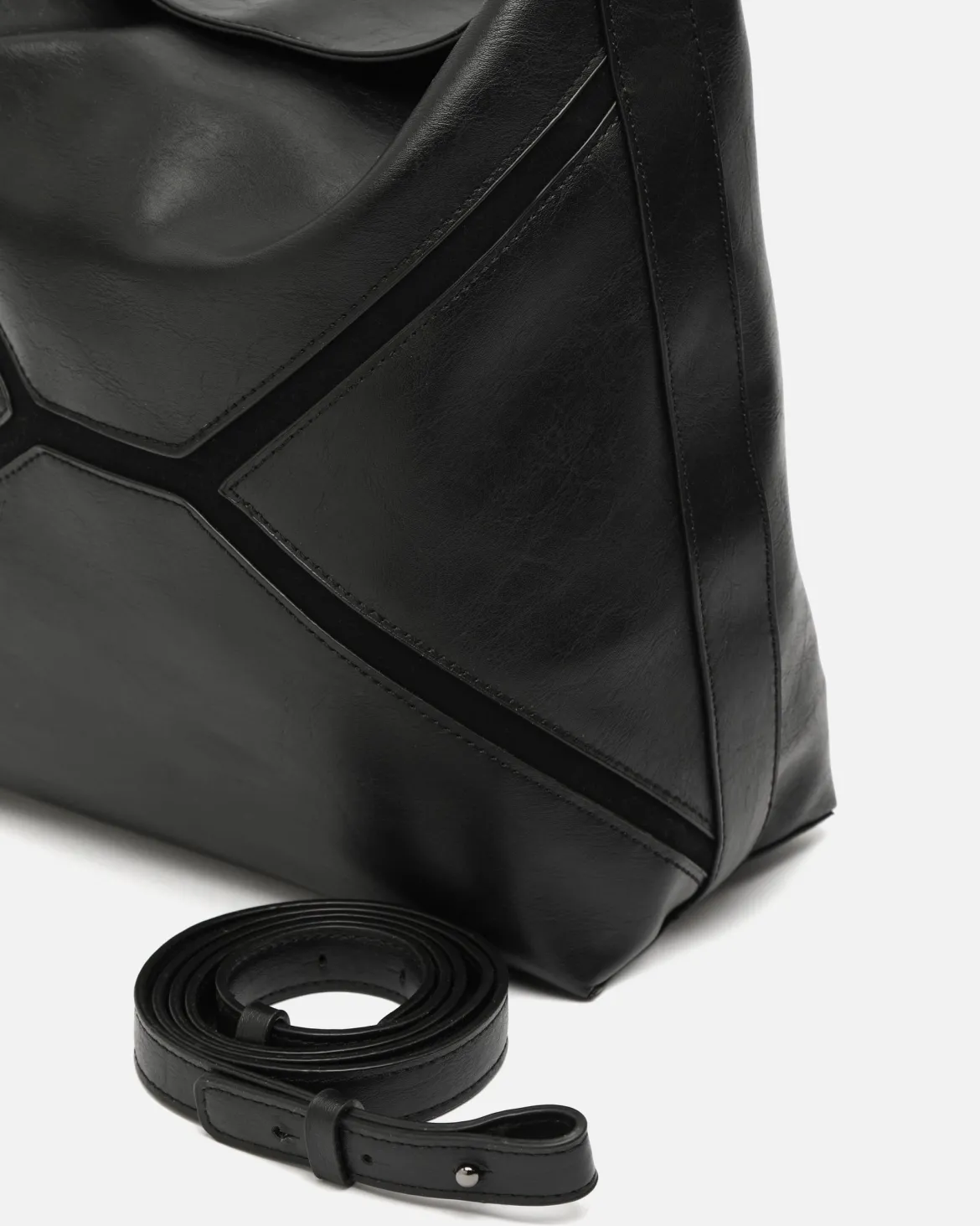 Bolso hobo con asa bandolera extraíble