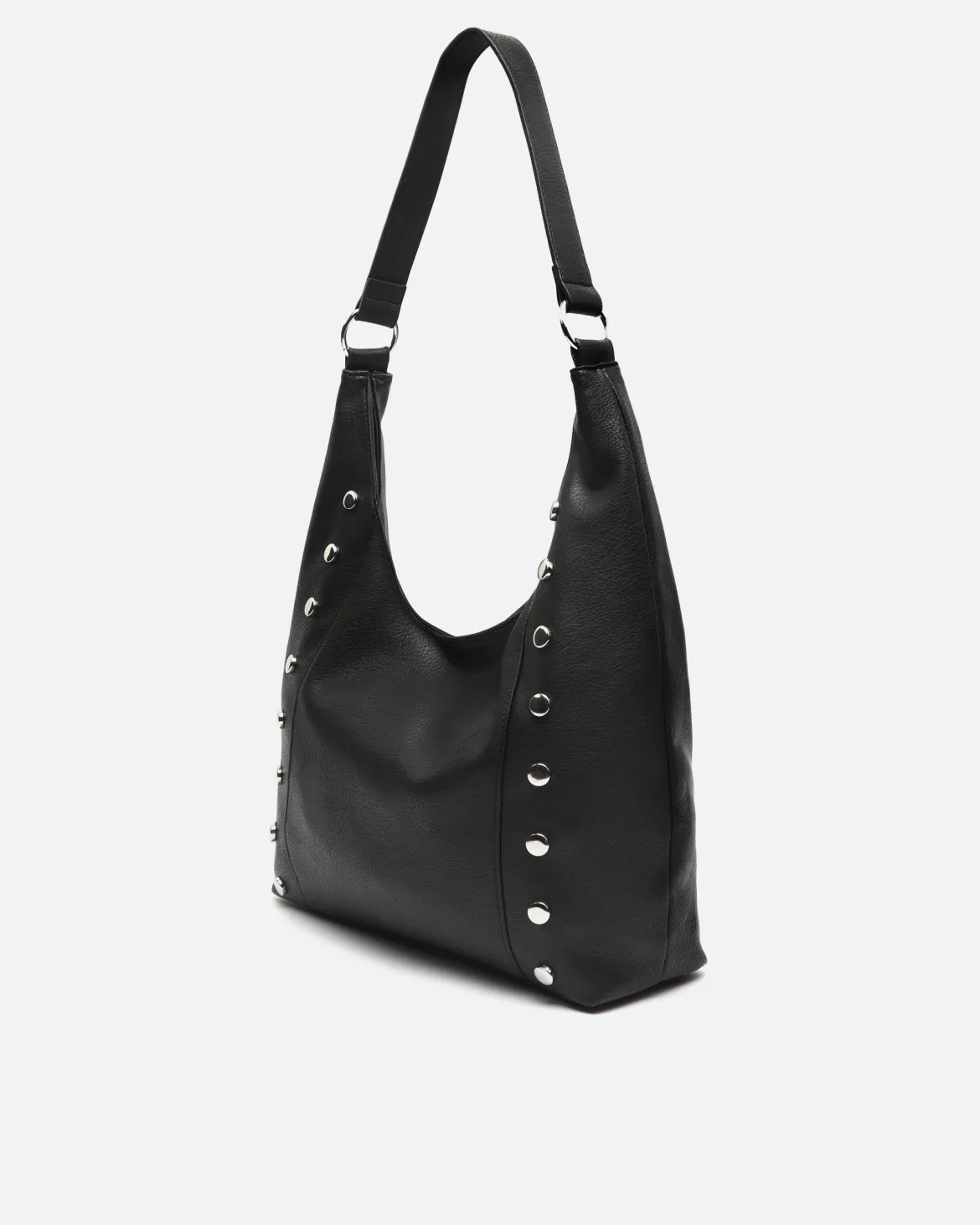 Bolso hobo con detalles metálicos