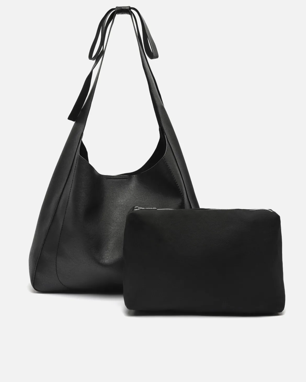 Bolso hobo con neceser extraíble