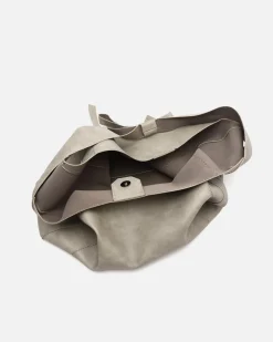 Bolso hobo con neceser extraíble