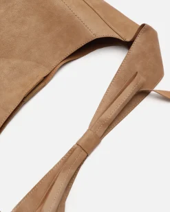 Bolso hobo con neceser extraíble