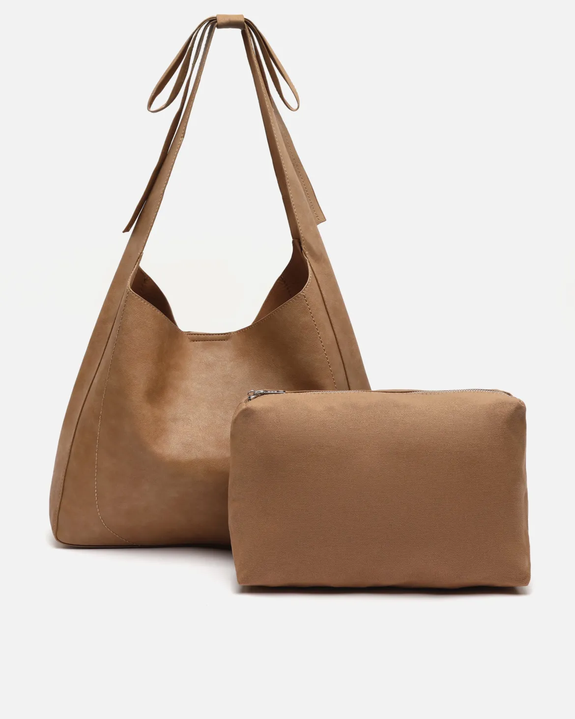 Bolso hobo con neceser extraíble