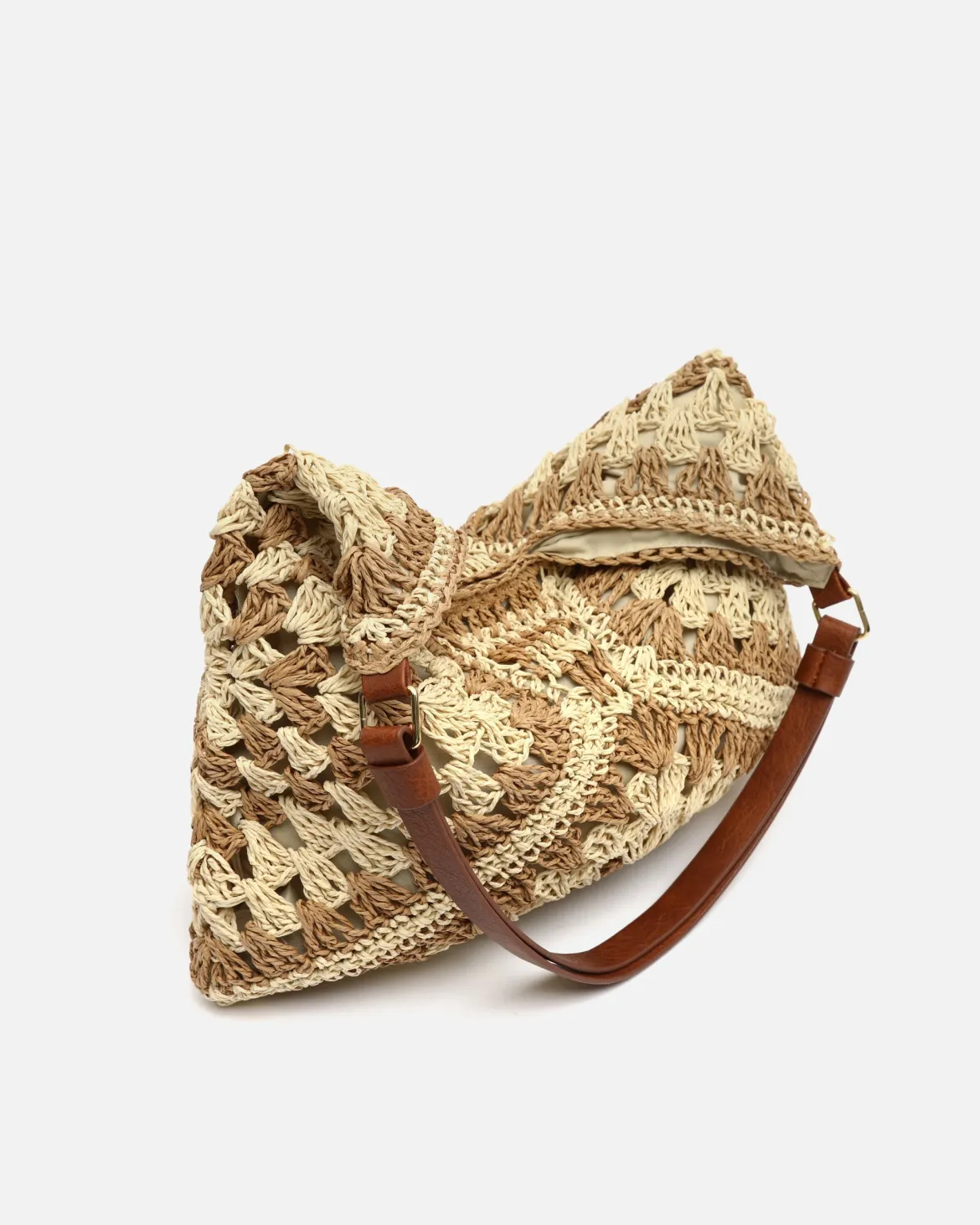 Bolso hobo efecto rafia con estampado