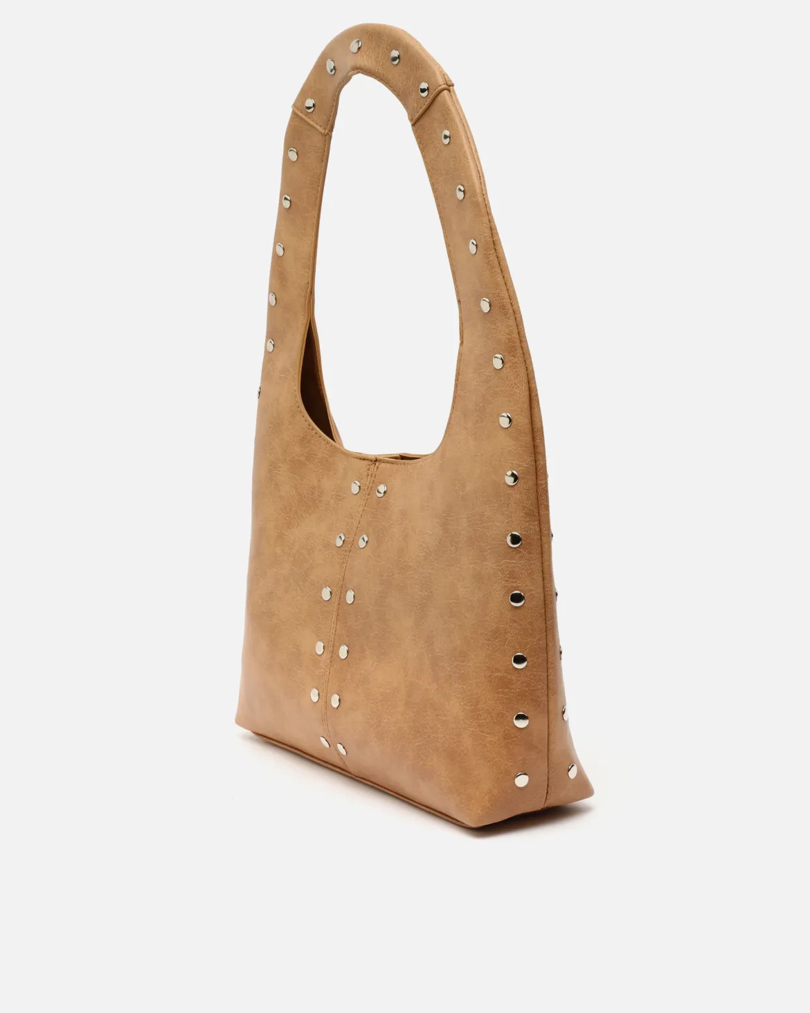 Bolso hobo grande con detalles metálicos