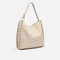 Bolso hobo grande con detalles metálicos