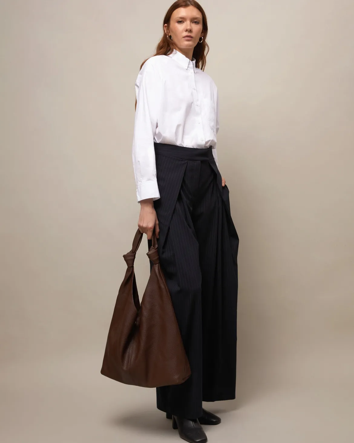 Bolso hobo grande con neceser interior extraíble