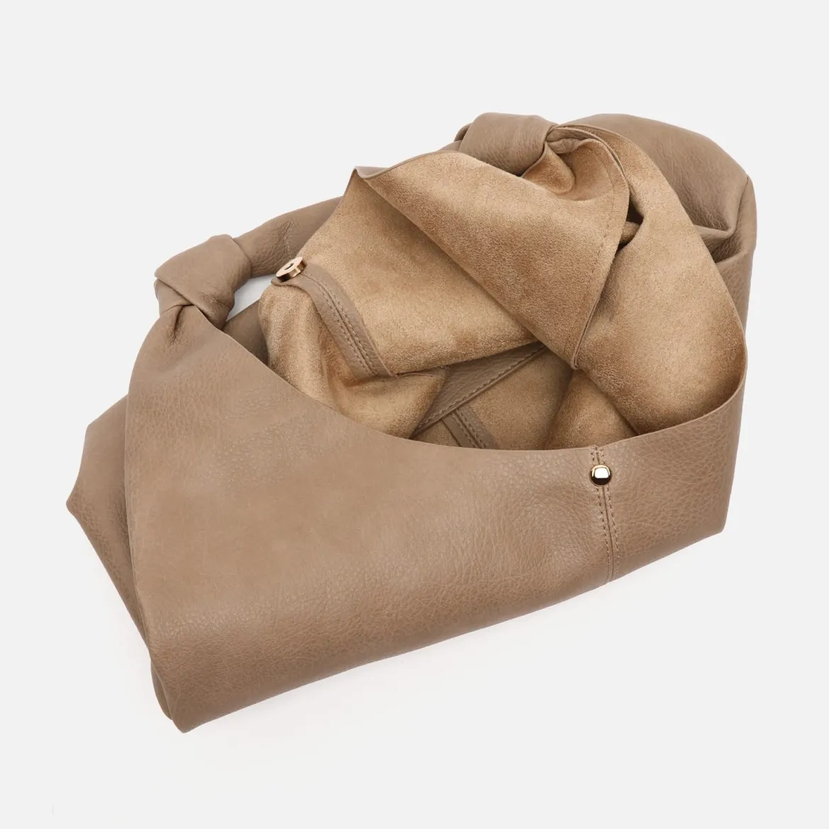 Bolso hobo grande con neceser interior extraíble