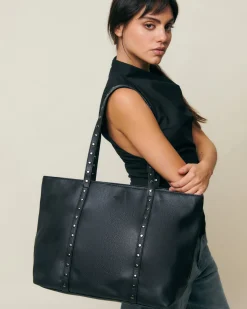 Bolso shopper con detalles metálicos