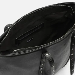 Bolso shopper con detalles metálicos