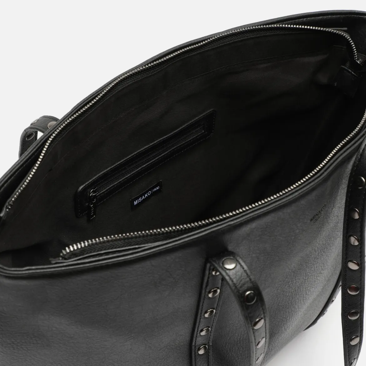 Bolso shopper con detalles metálicos