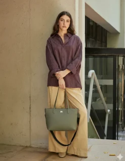 Bolso shopper de nylon con asa bandolera extraíble