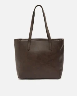 Bolso shopper grande con detalles metálicos y flecos