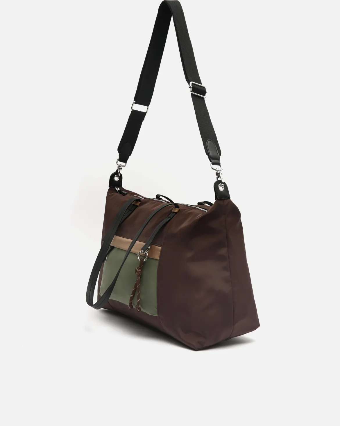 Bolso shopper grande en nylon con asa bandolera extraíble