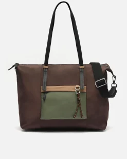 Bolso shopper grande en nylon con asa bandolera extraíble