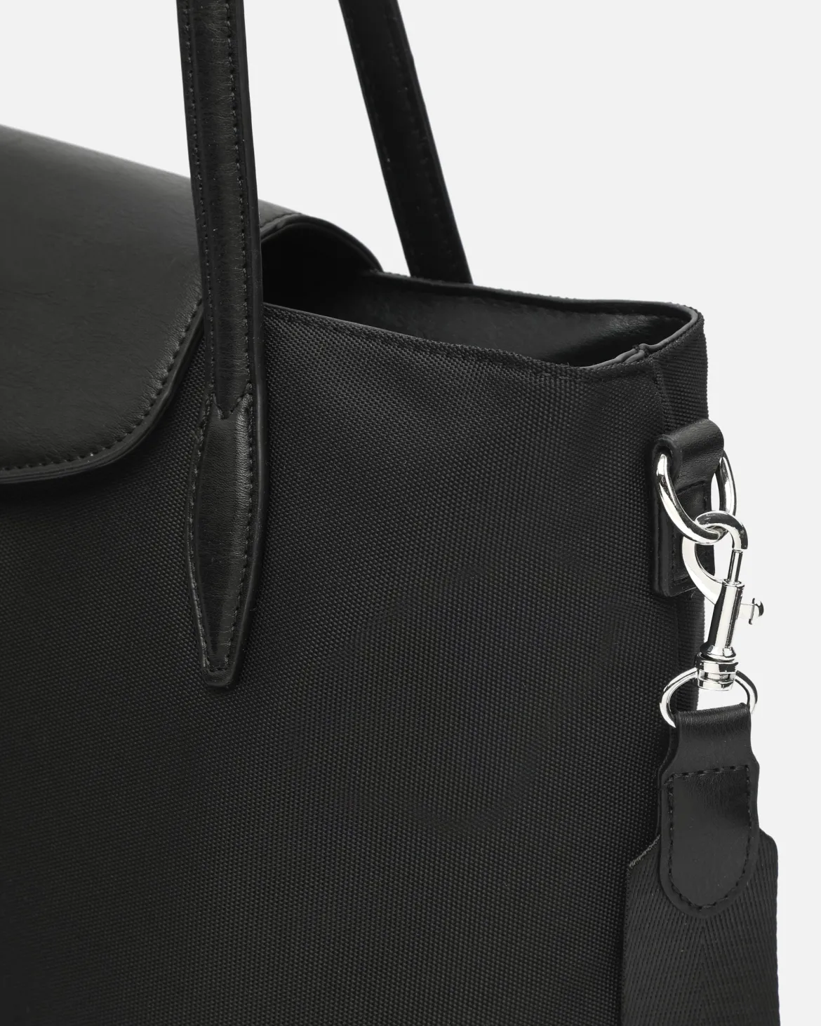 Bolso shopper grande en nylon con bolsillo para portátil 14 pulgadas