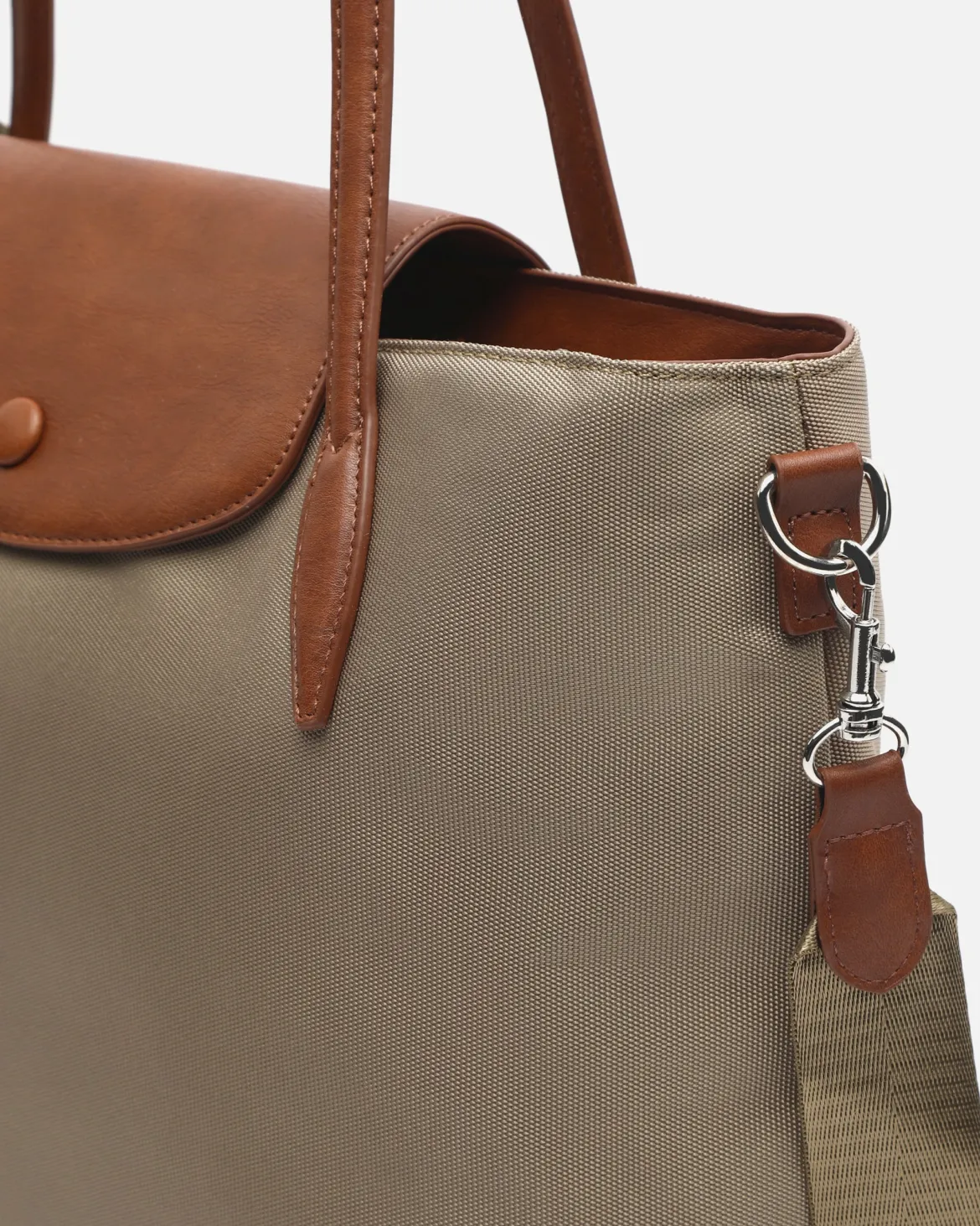 Bolso shopper grande en nylon con bolsillo para portátil 14 pulgadas
