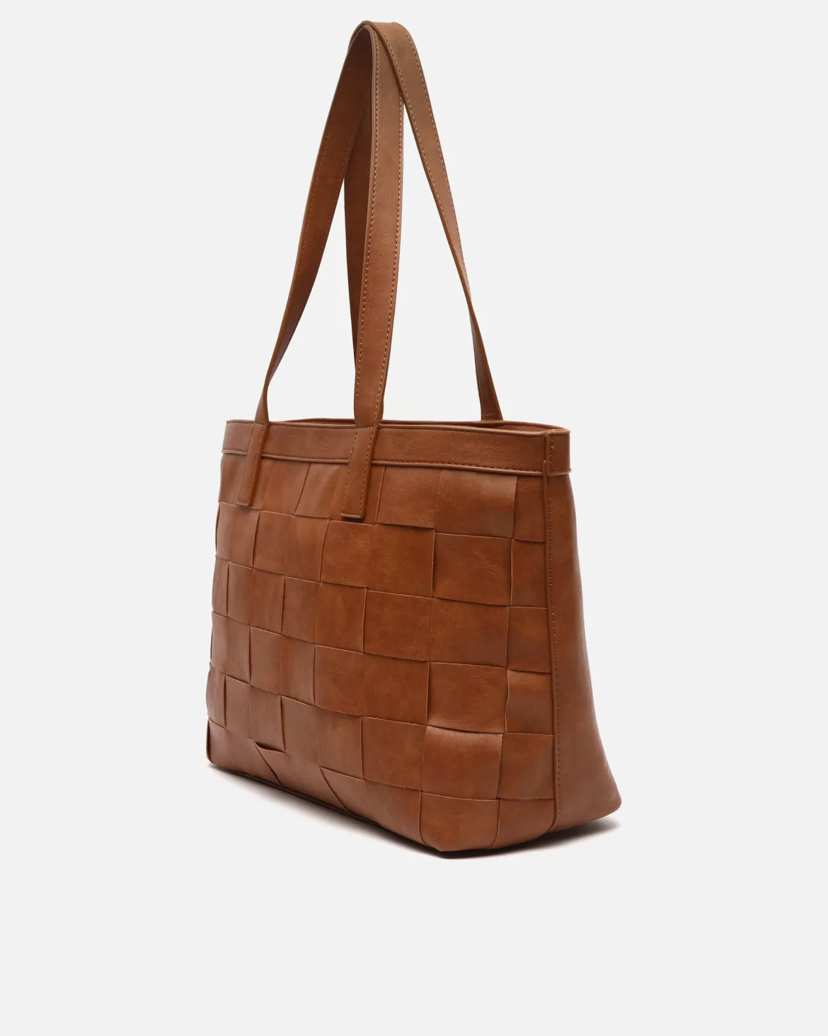 Bolso shopper trenzado