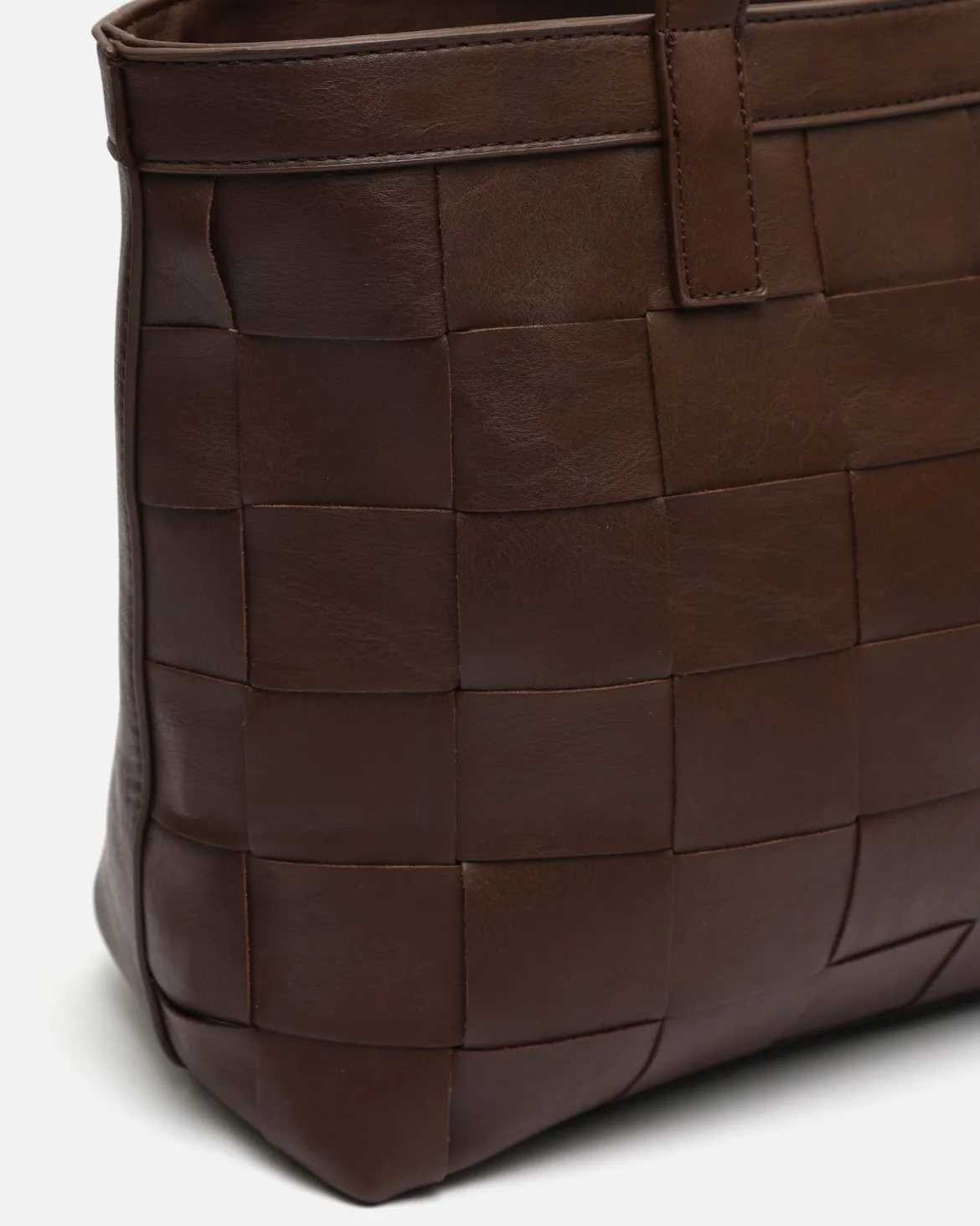 Bolso shopper trenzado