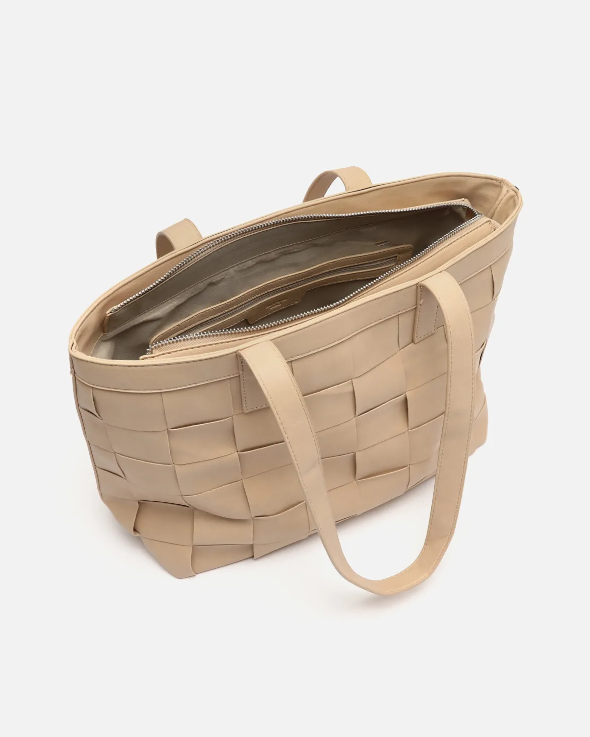 Bolso shopper trenzado