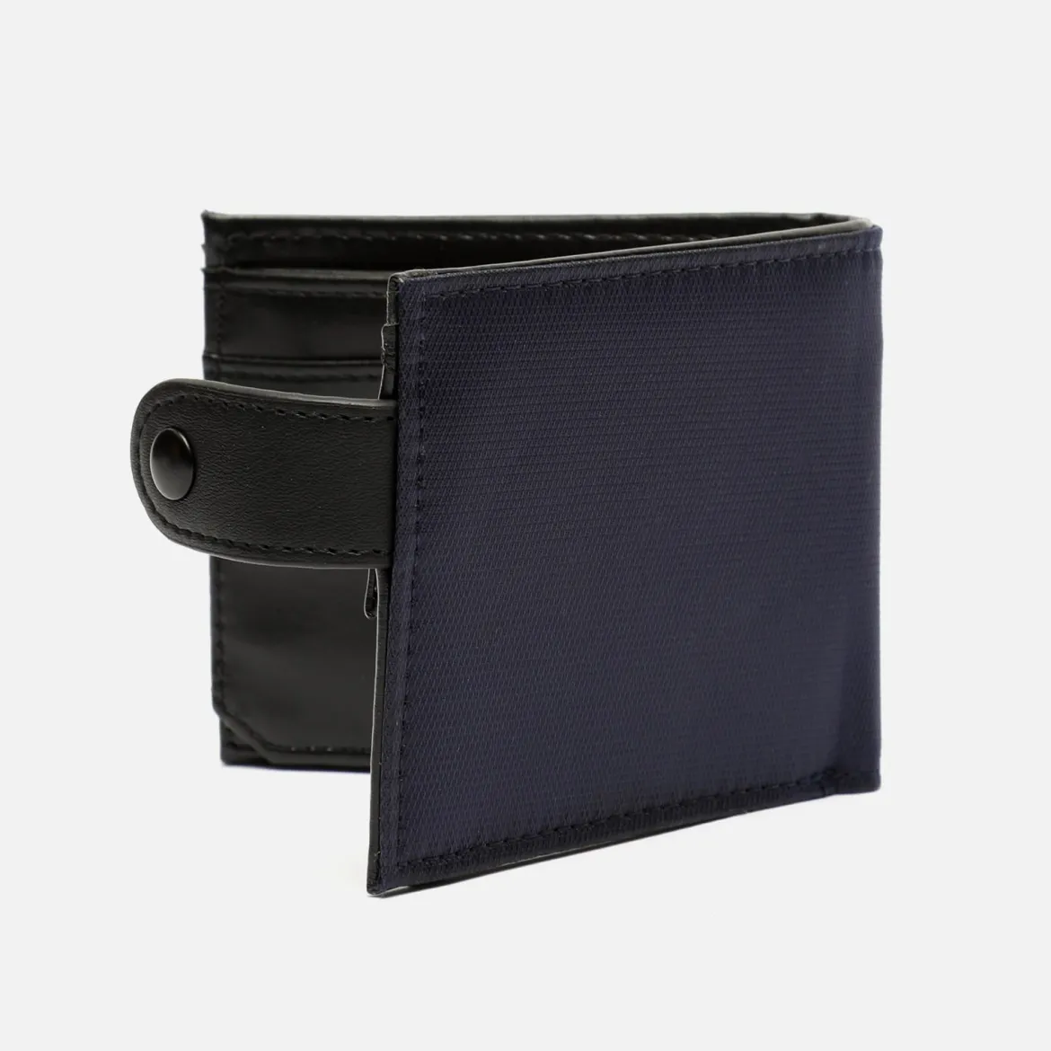 Cartera con compartimento para billetes, tarjetas y monedas con cierre
