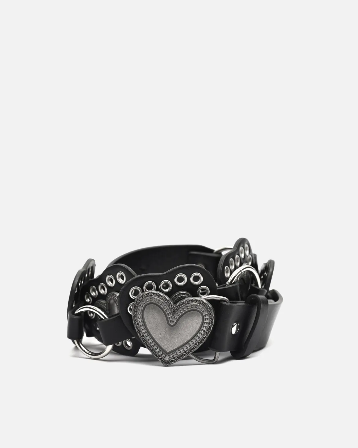 Cinturón con detalles en forma de corazón